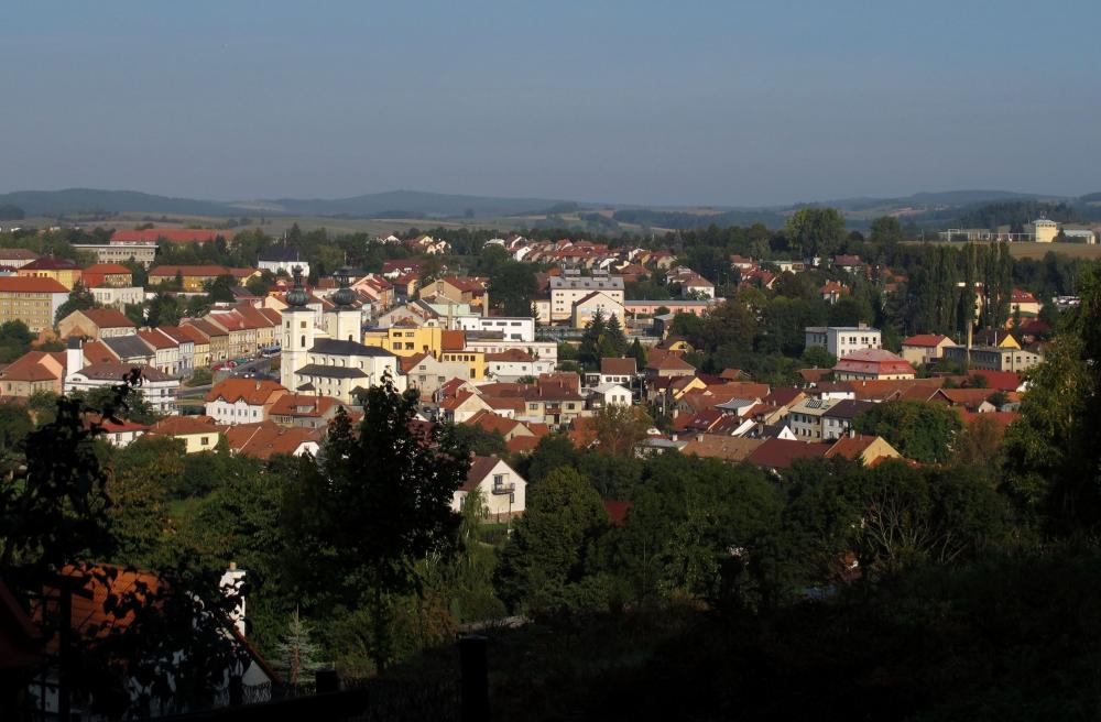 Celkový pohled na Bystřici 1907 a dnes