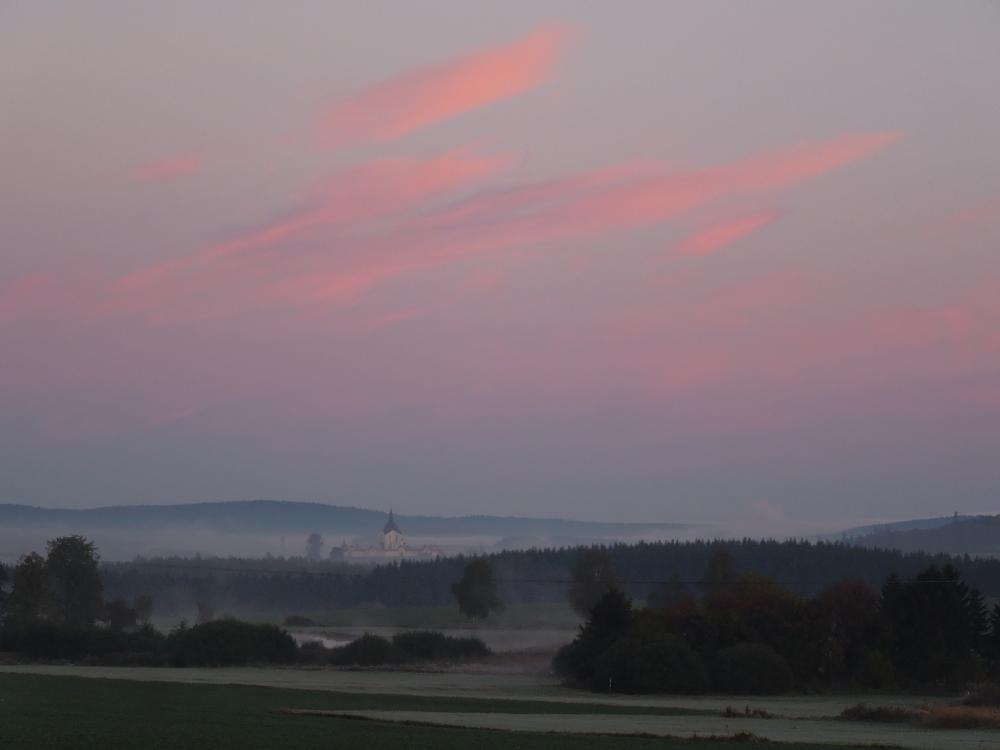 Zelená Hora za rozbřesku