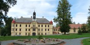 zámek Dolní Rožínka