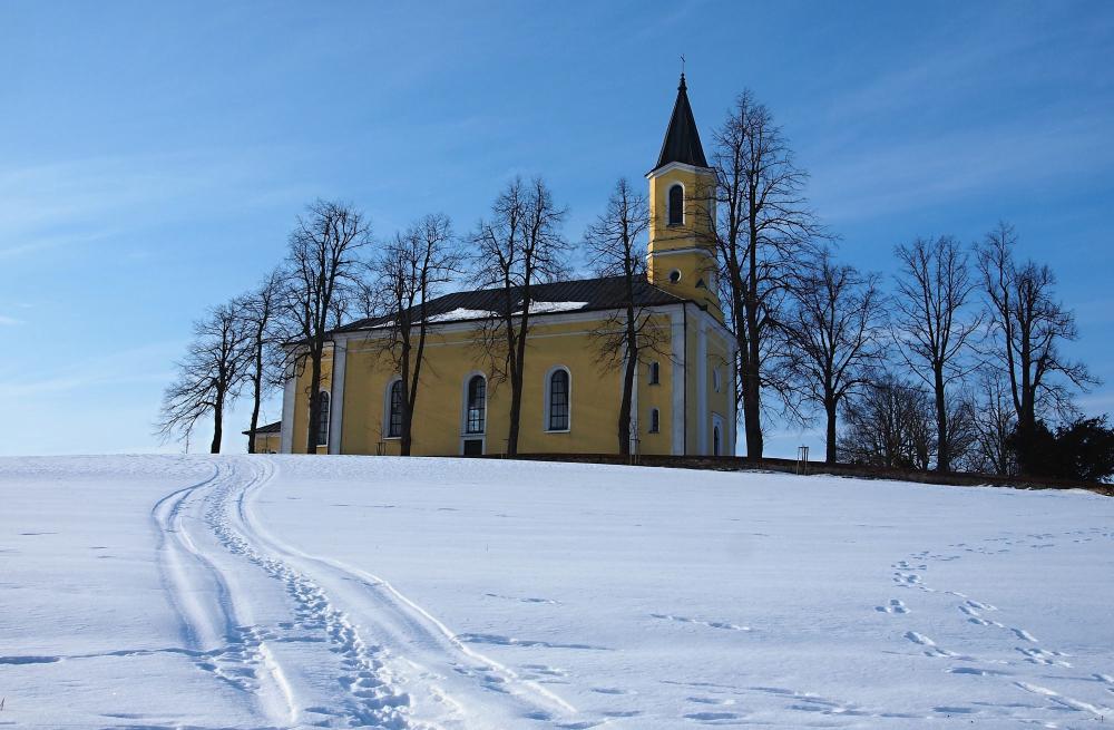 Empírový kostel sv. Mikuláše