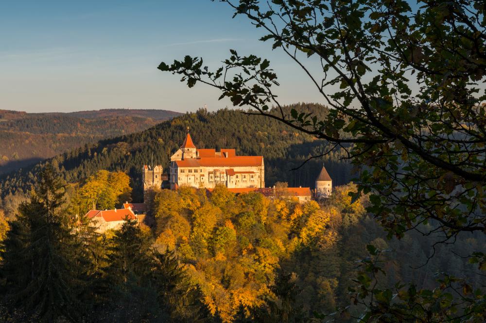 Podzimní Pernštejn